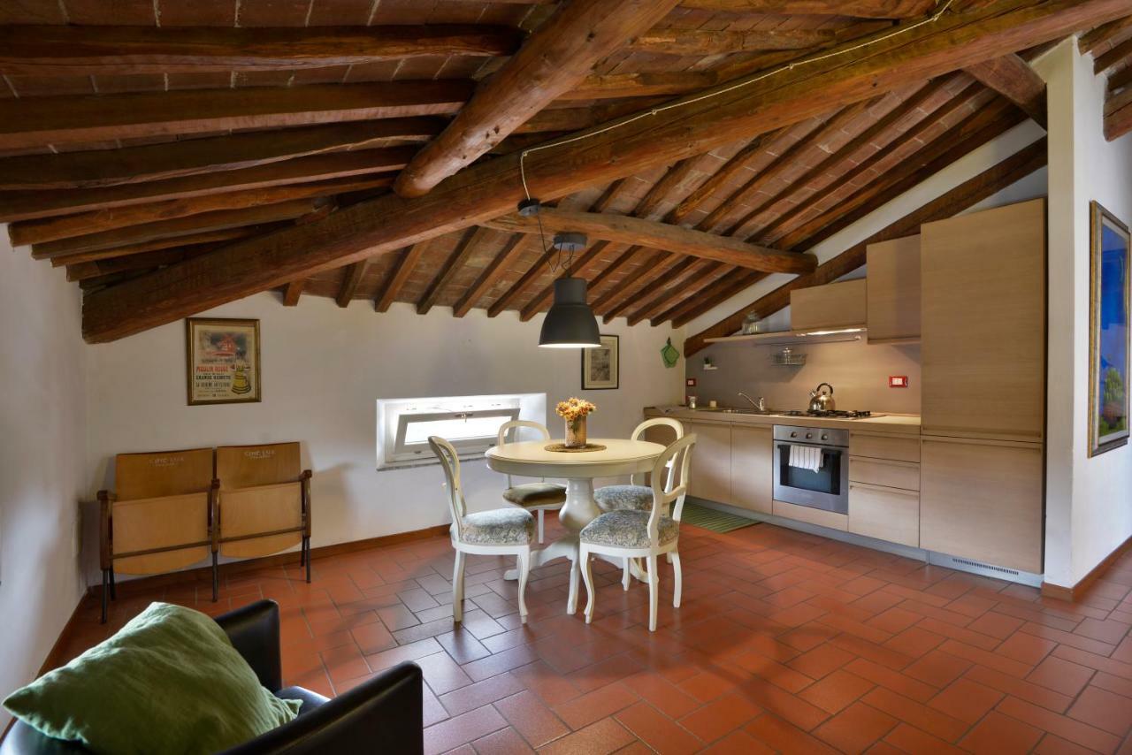 Charme Con Parcheggio Apartment Lucca Exterior foto